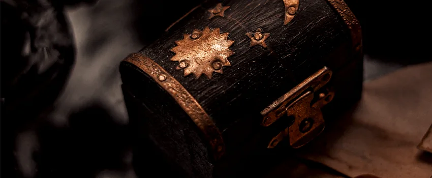 A small wooden trunk and homemade paper.